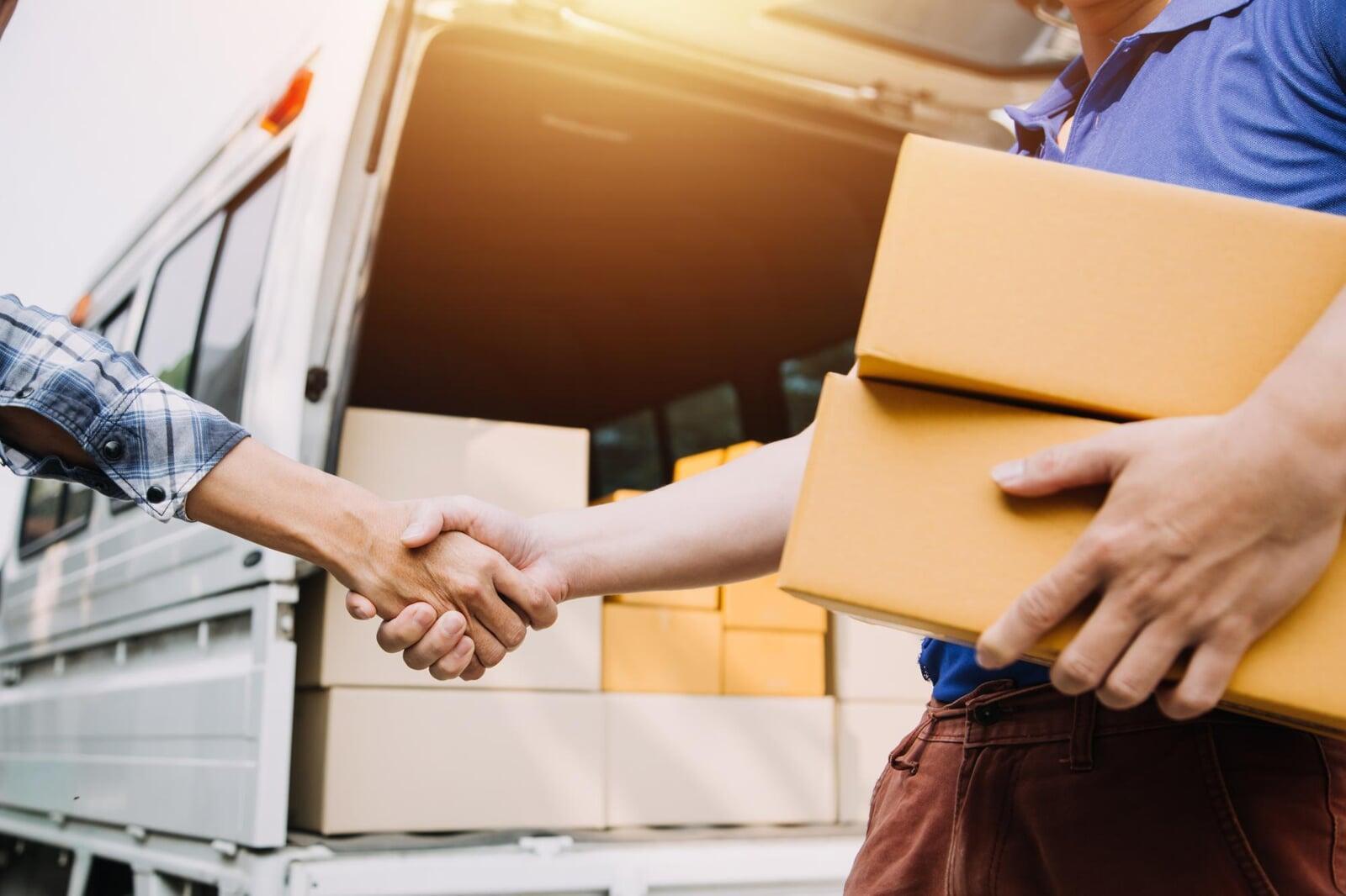 Sustainable Shipping for Luxury Brands Without Losing the Wow Factor