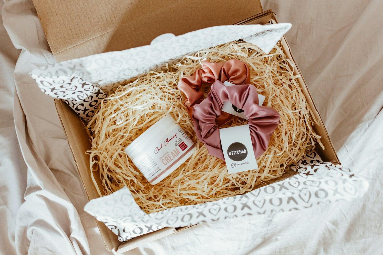Elevating Subscription Boxes with Luxury Ecommerce Fulfilment