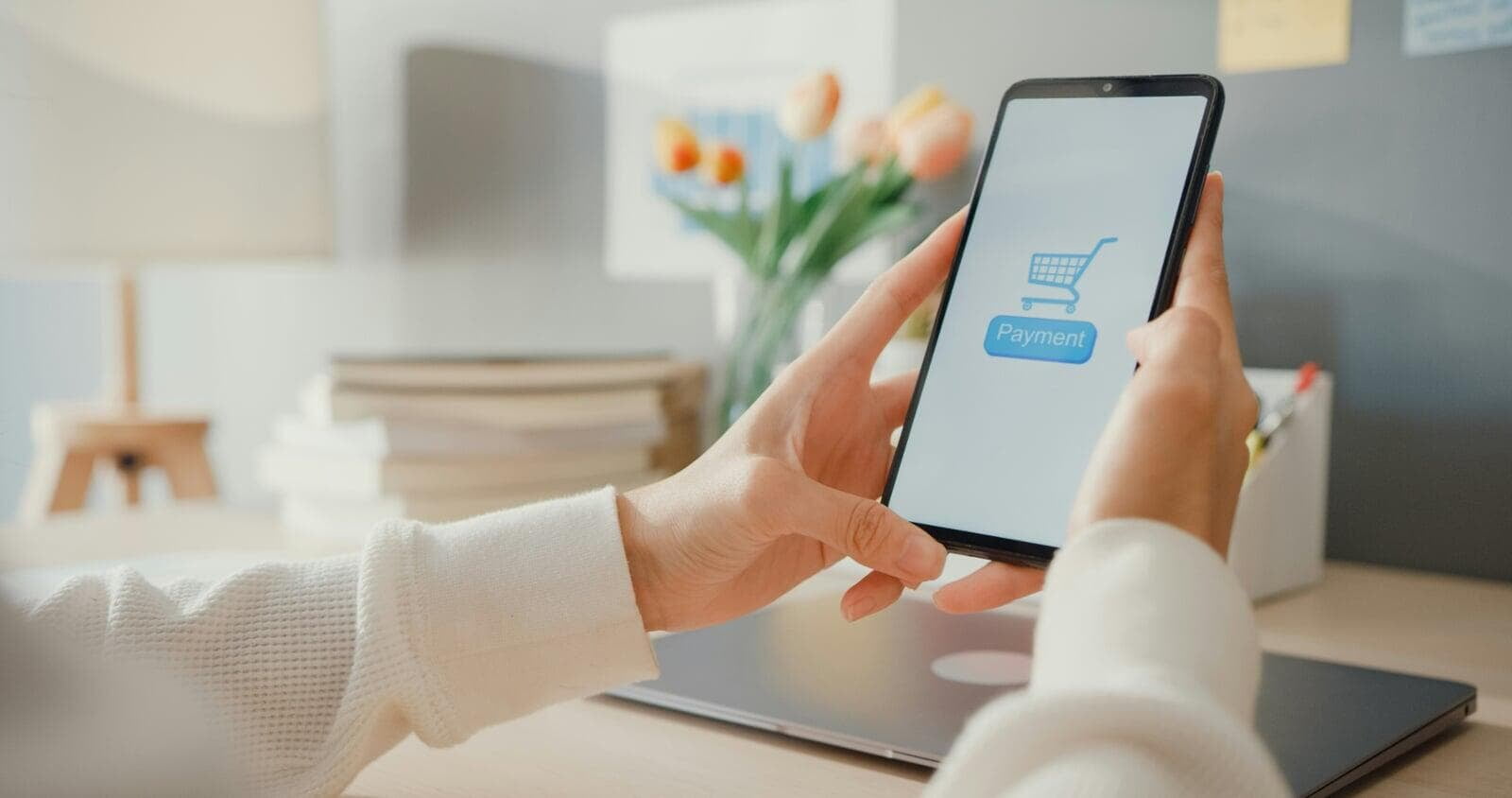 How Bespoke Fulfilment Services Enhance Luxury E-Commerce